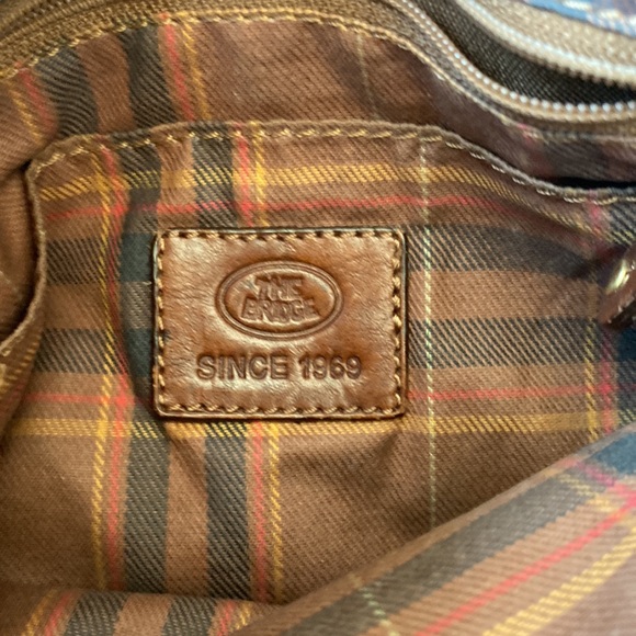 The Bridge - gently used brown (tan) leather cross body bag - Picture 3 of 4